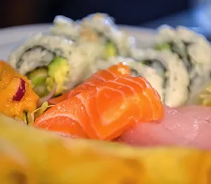 Sushi Bros - Japanese & Sushi restaurant in Downtown Vancouver – fine dining dishes, interior photos, and ambiance.