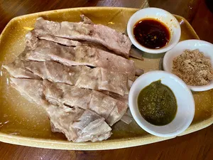 Shine Valley - Chinese restaurant in Richmond – fine dining dishes, interior photos, and ambiance.