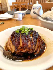 Xiang Chuan Mansion - Szechuan Spicy restaurant in Richmond – fine dining dishes, interior photos, and ambiance.