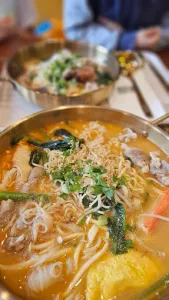 Drama Hot Pot Hot Pot restaurant in Richmond – fine dining dishes, interior photos, and ambiance.