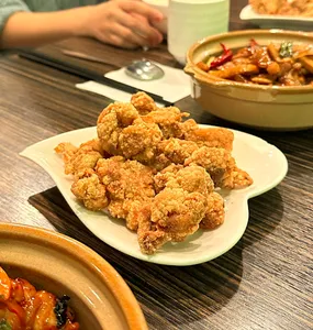 Bliss Cafe - Taiwanese & HK Cafe restaurant in Burnaby – fine dining dishes, interior photos, and ambiance.