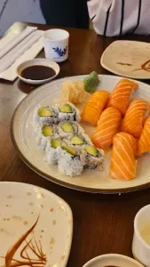 Big Bang Sushi - Japanese & Sushi restaurant in Downtown Vancouver – fine dining dishes, interior photos, and ambiance.