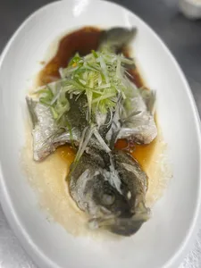 Pinyuexuan seafood restaurant - Dim Sum restaurant in Vancouver – fine dining dishes, interior photos, and ambiance.