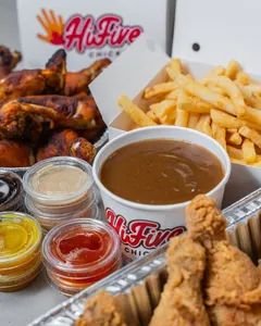 Hifive Chicken Kingsway Burger & Fried Chicken restaurant in Burnaby – fine dining dishes, interior photos, and ambiance.