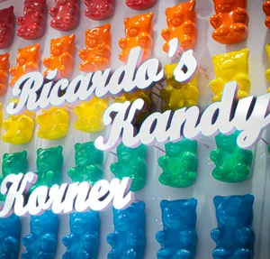Ricardo’s Kandy Korner Granville - Dessert restaurant in Downtown Vancouver – fine dining dishes, interior photos, and ambiance.