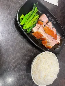 Neptune Wonton Noodle YVR Outlet - Taiwanese & HK Cafe restaurant – fine dining dishes, interior photos, and ambiance.