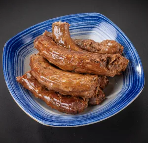 Yunqueen Rice Noodles - Chinese restaurant in Downtown Vancouver – fine dining dishes, interior photos, and ambiance.