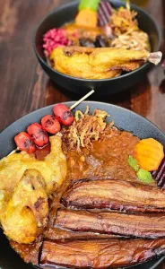 Miraas Restaurant & Bar - Middle Eastern restaurant in West Vancouver – fine dining dishes, interior photos, and ambiance.