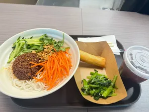 Jia Wei Big Bowl Rice Noodle - Chinese restaurant in Richmond – fine dining dishes, interior photos, and ambiance.