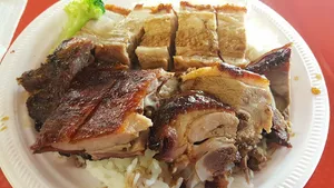 Delicious BBQ - Taiwanese & HK Cafe restaurant in Burnaby – fine dining dishes, interior photos, and ambiance.