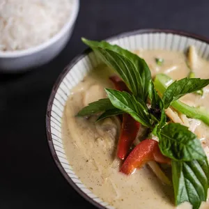 Sawasdee Thai Restaurant Thai restaurant in Vancouver – fine dining dishes, interior photos, and ambiance.