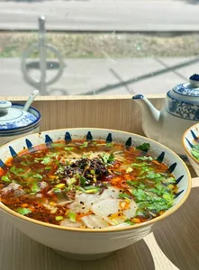 Quds Halal Noodle House - Chinese restaurant in Richmond – fine dining dishes, interior photos, and ambiance.