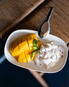 Kin Kao - Commercial - Thai restaurant in Vancouver – fine dining dishes, interior photos, and ambiance.