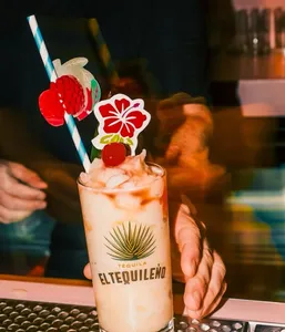 COMEDOR By La Taqueria - Mexican restaurant in Vancouver – fine dining dishes, interior photos, and ambiance.