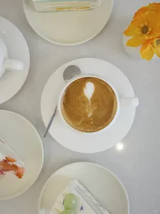 Oui Patisserie - Cafe restaurant in Richmond – fine dining dishes, interior photos, and ambiance.