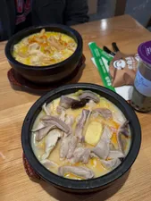 Review photo uploaded by leaf at Meetrice Noodle Burnaby