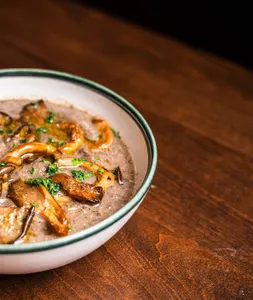 Open Outcry - Global restaurant in Downtown Vancouver – fine dining dishes, interior photos, and ambiance.